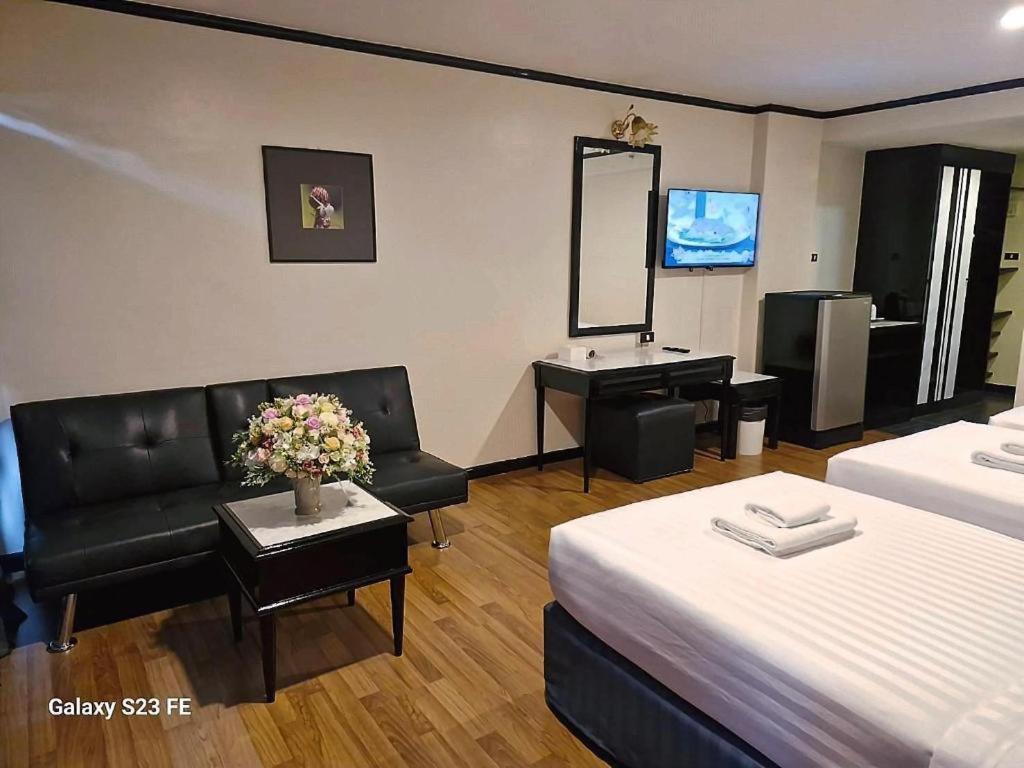 Hotel Town In Town Gardent Bangkok