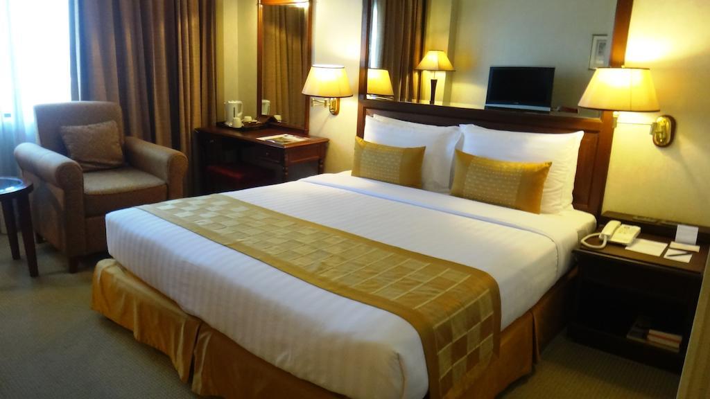 Hotel Arnoma - Sha