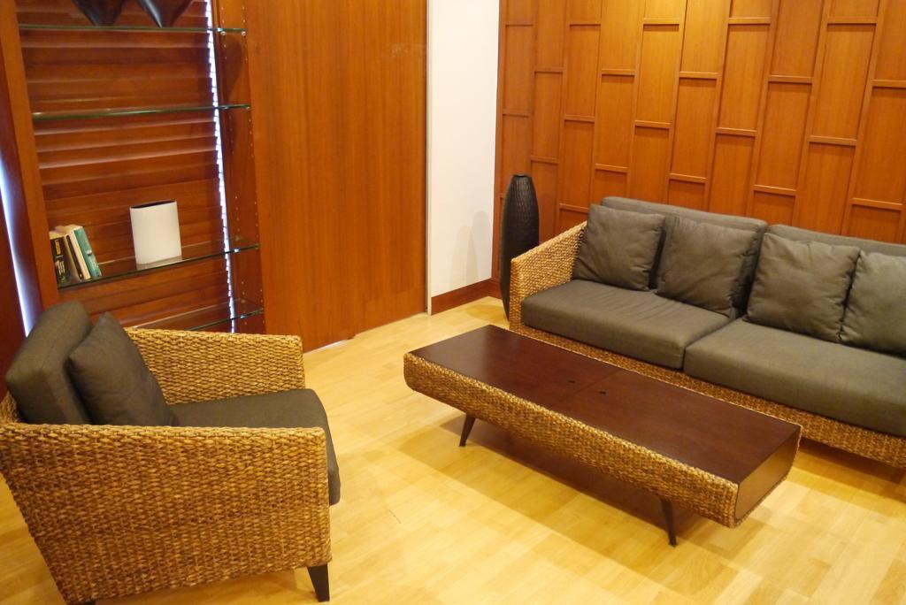Riverside Apartment Bangkok