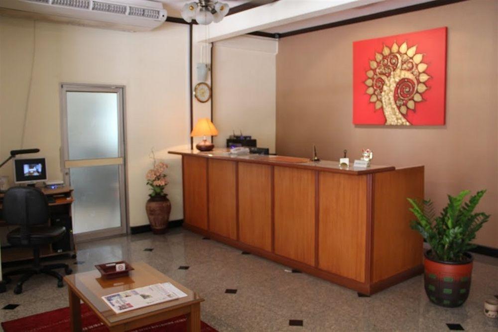 B.s. Court Sathorn Hotel Bangkok
