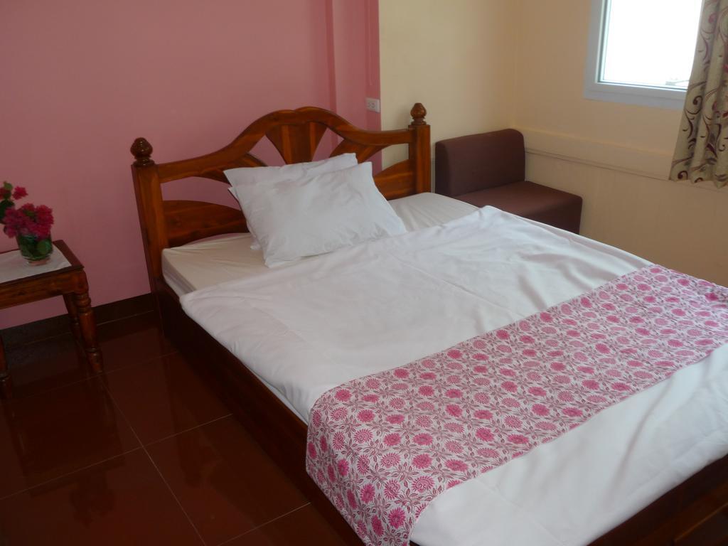 Guest house For