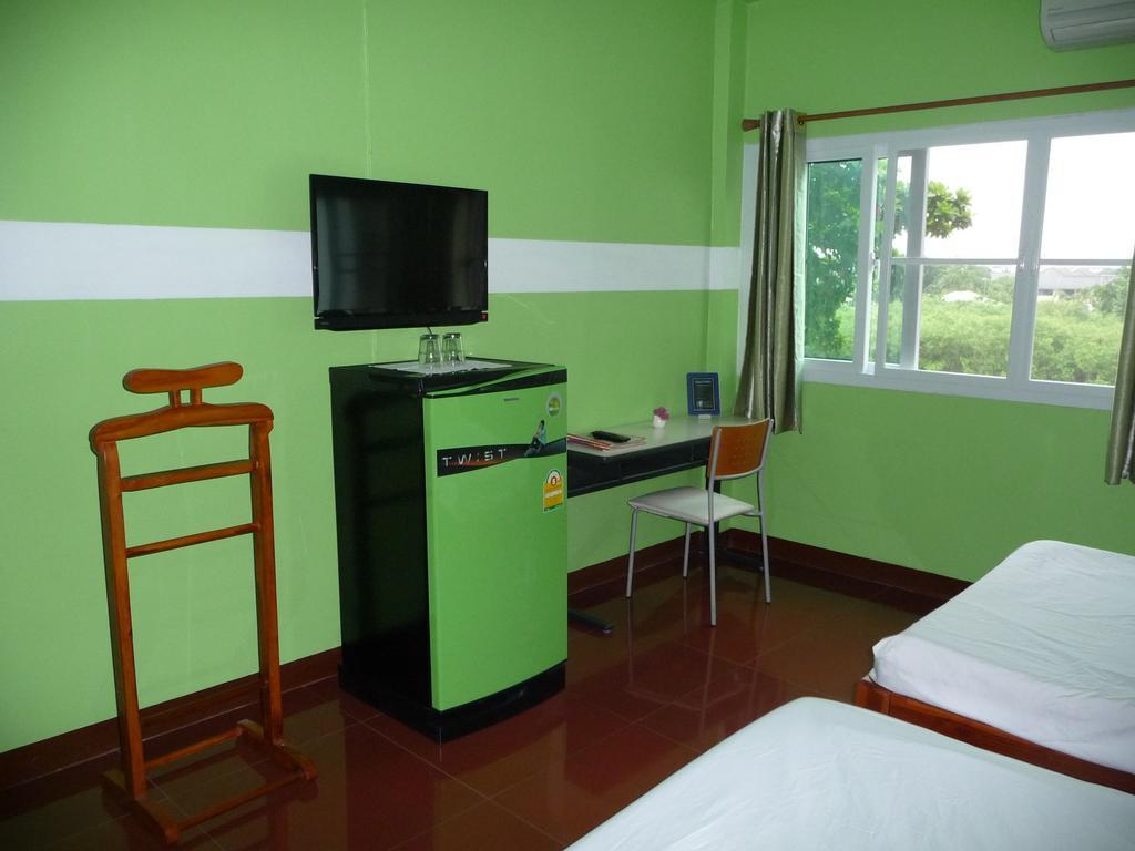 Wisma tamu For 2*