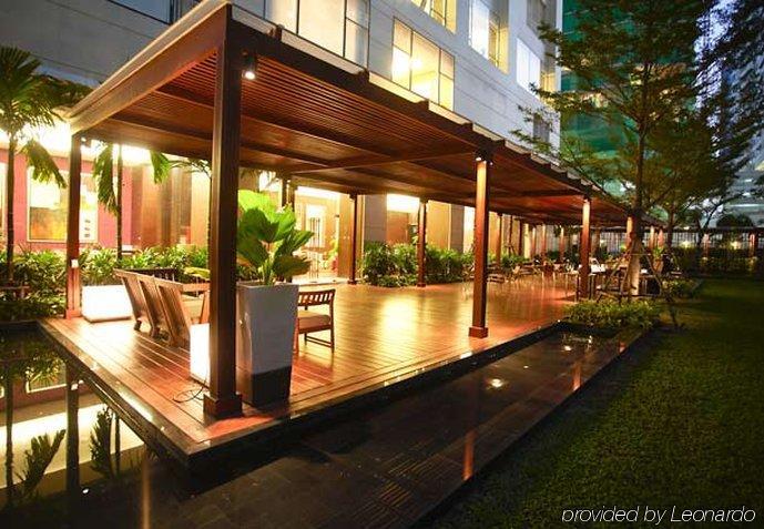 Aparthotel K.v.mansion 3*