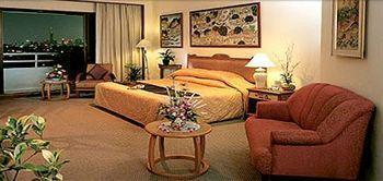 Hotel The Royal City 4*