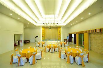 Hotel Chaleena Princess