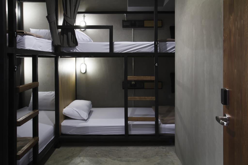 Bed Station Ratchthewi Hostel