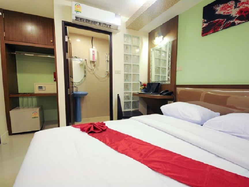 Royal Express Inn 2*