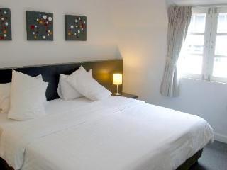 24 Hotel