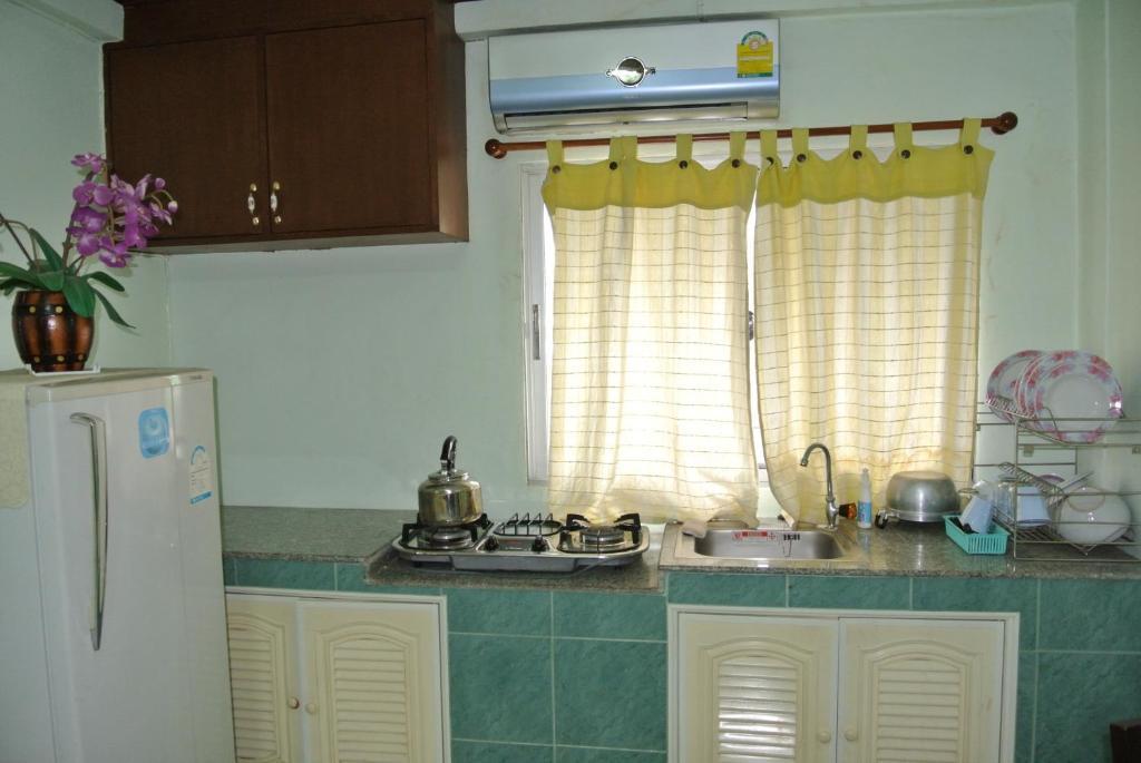 Guest house Amarin