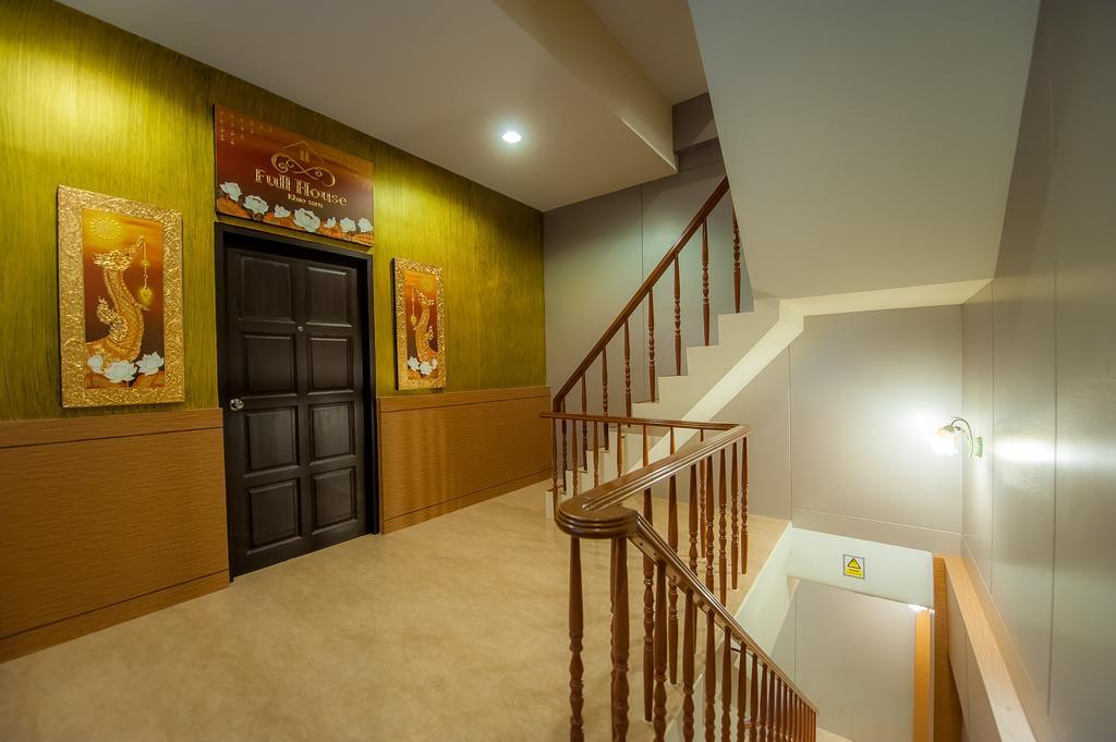 Full House Guest house