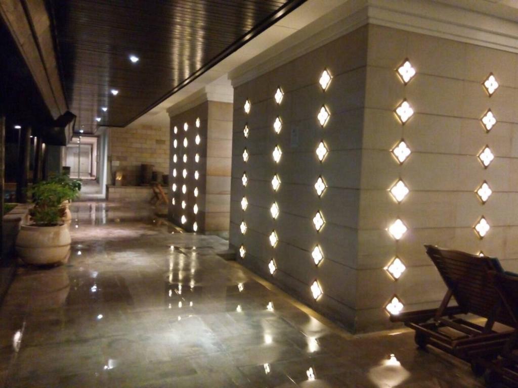Baan Sathorn Riverfront Bangkok