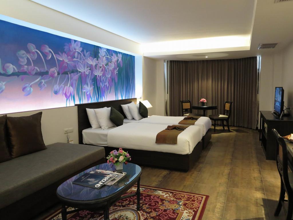 The Grand Sathorn Hotel 4*