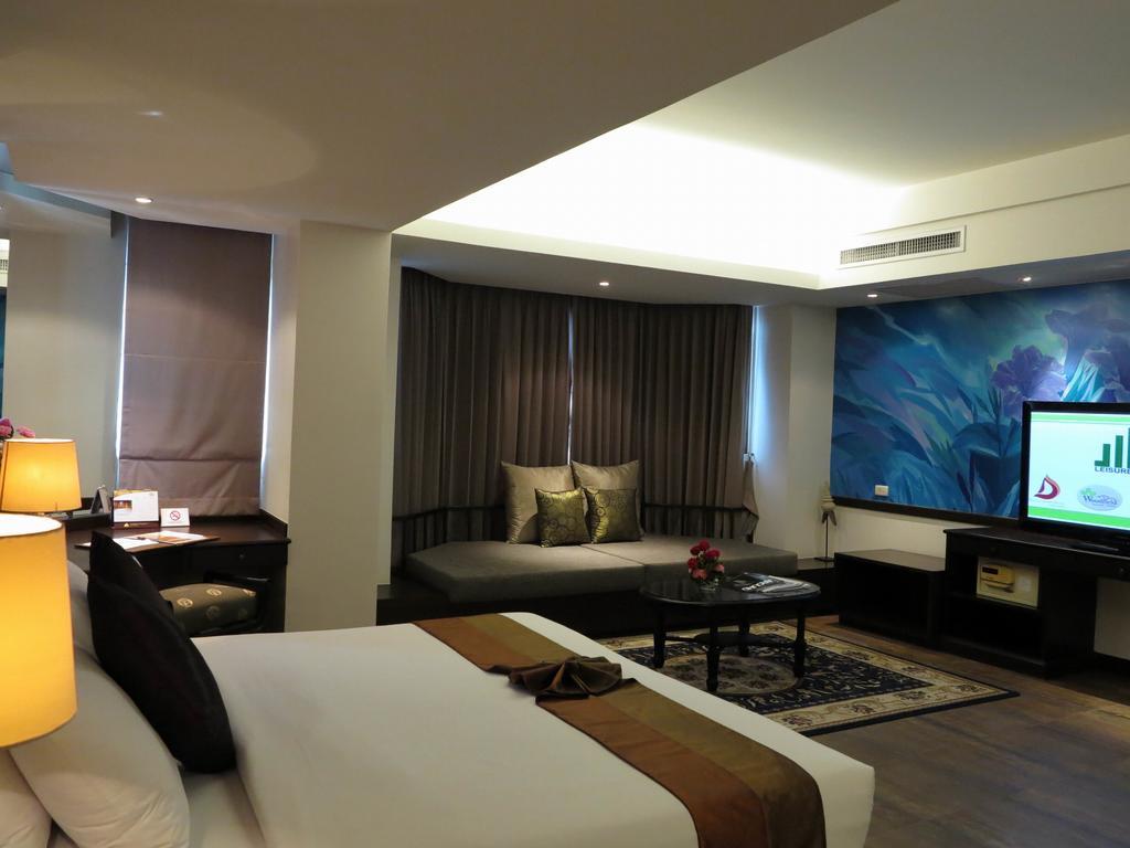 The Grand Sathorn