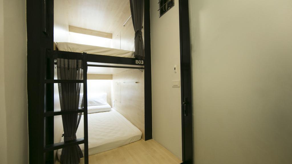 Lamurr Sukhumvit 41 Hostel *
