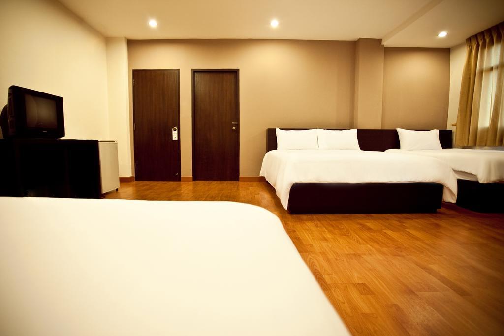 Khaosan Park Inn