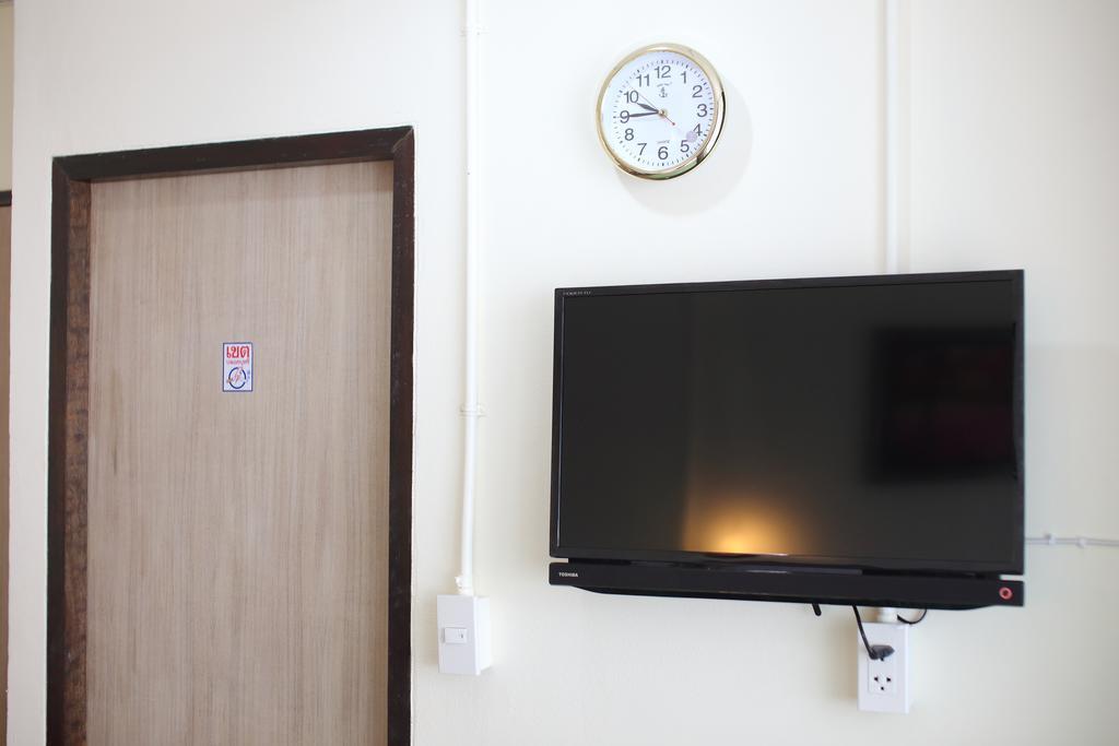 Wisma tamu Sukhumvit 20 2*