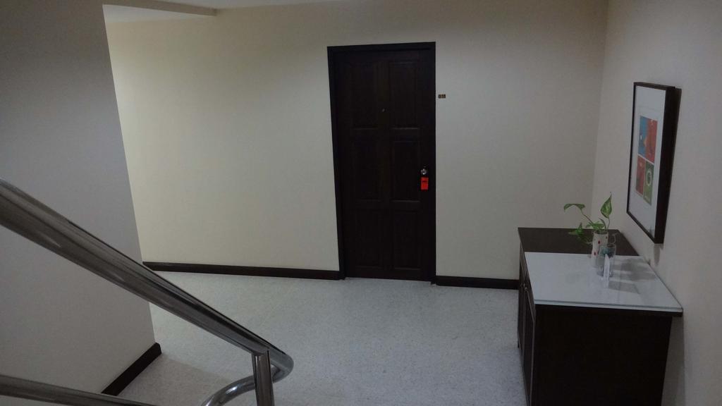 Mango Bedroom Penginapan 2*