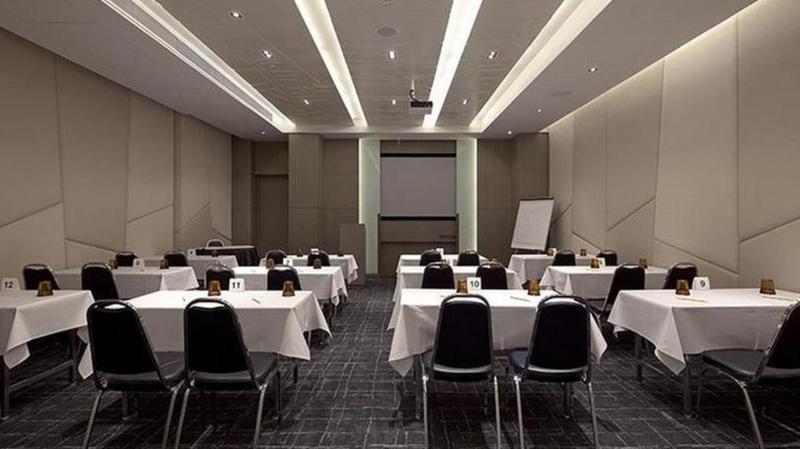 Hotel Hyatt Place Sukhumvit 1 4*