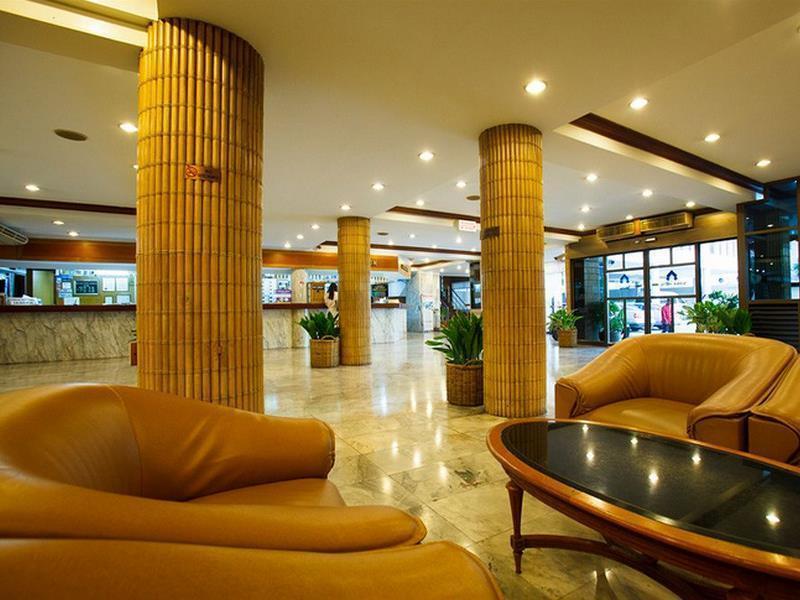 Nana Hotel Bangkok Hotel