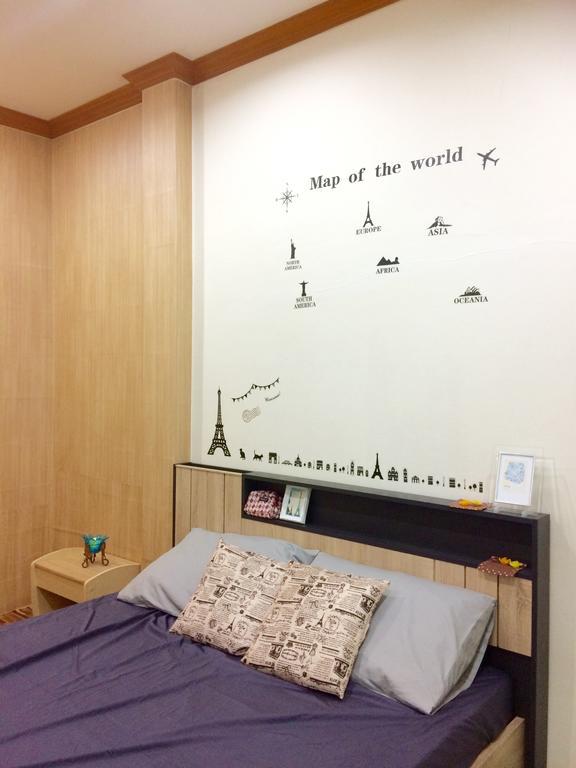Hostel Wake Up