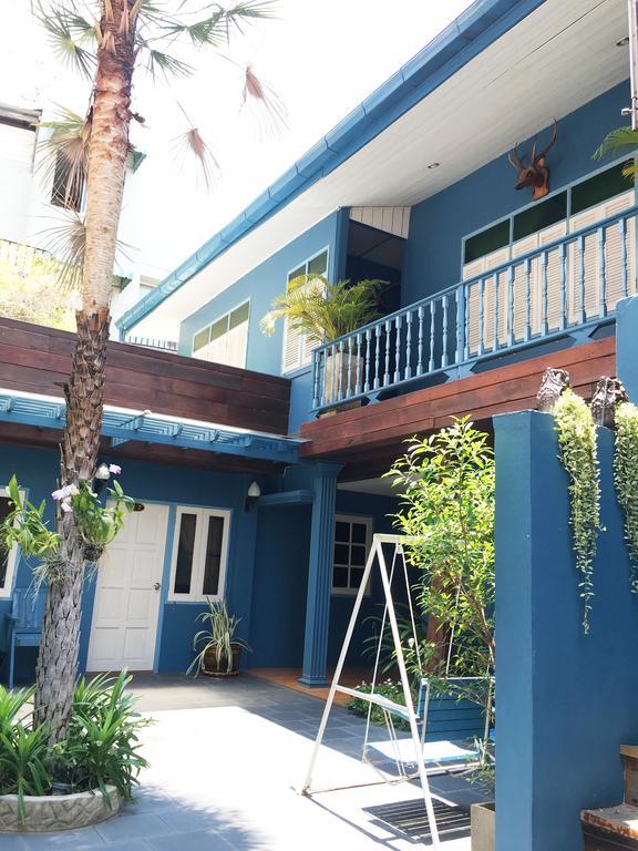 Guest house Blue Chang House 2*