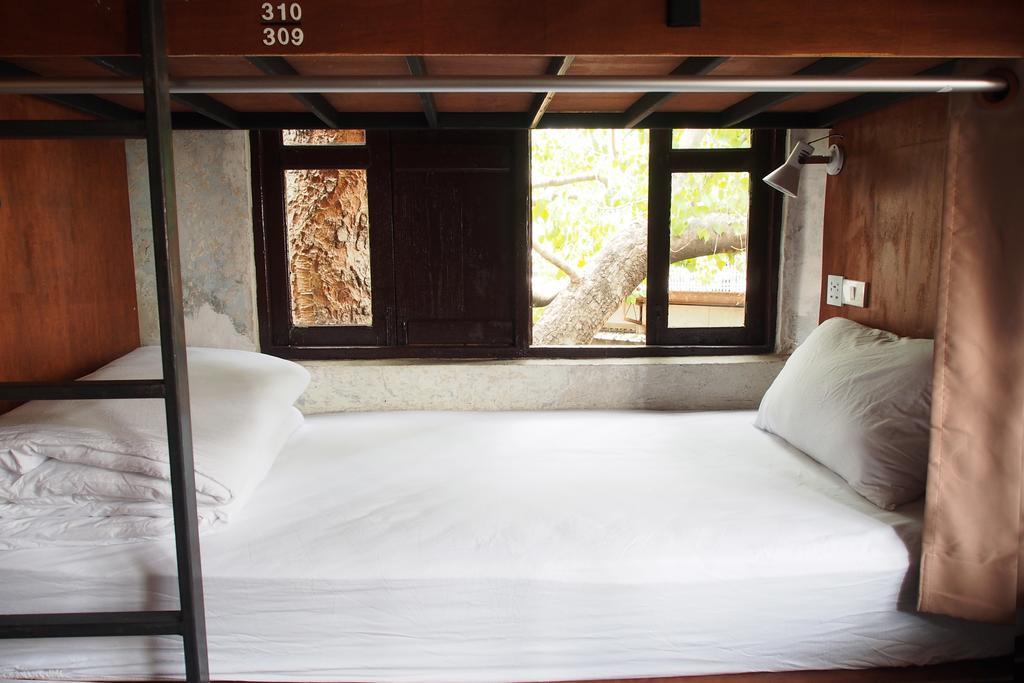 Bangkok Story Hostel
