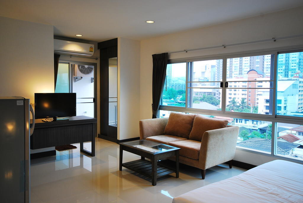 Aparthotel Baan Mina Bangkok