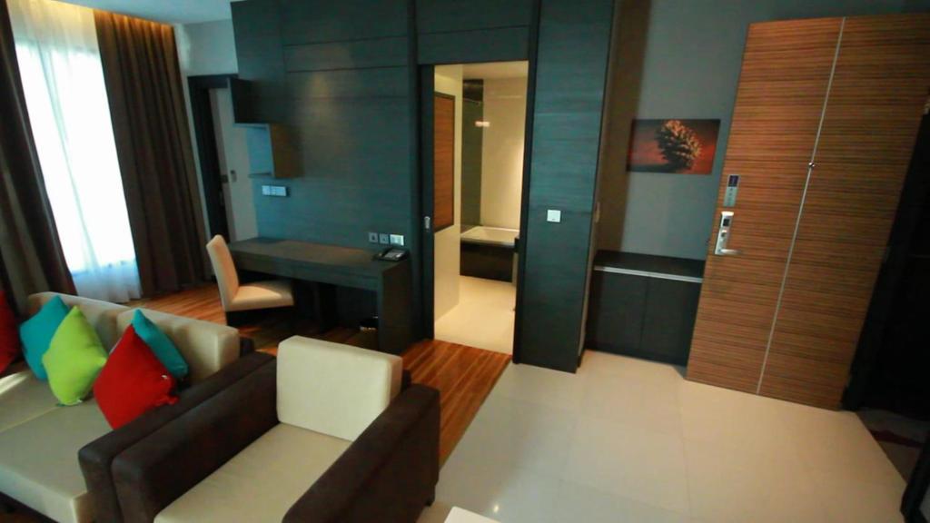 Hotel Lumen Srinakarin Bangkok