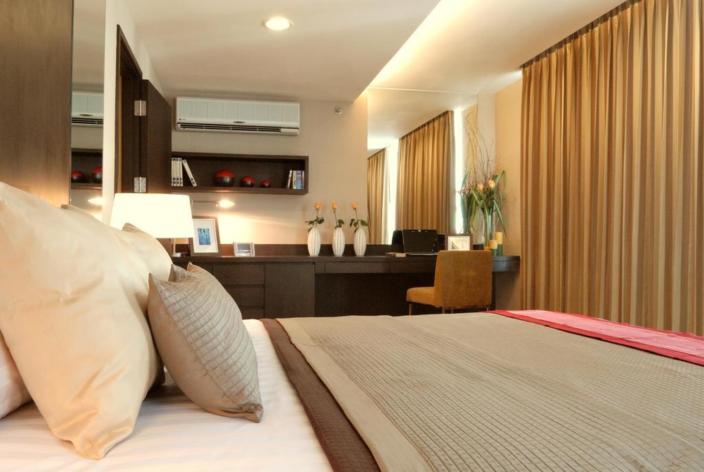 Hotel The Narathiwas & Sathorn Bangkok