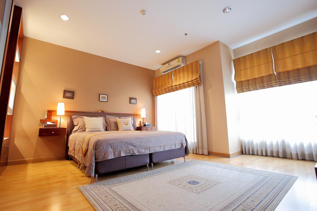 Apartment 3 Bedroom At Sukhumvit