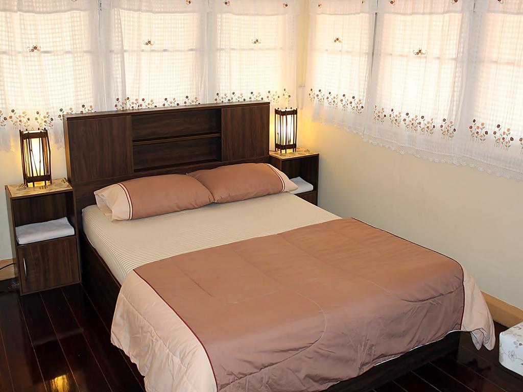 Holiday home Private - Pool & Garden - Family Friendly - Center