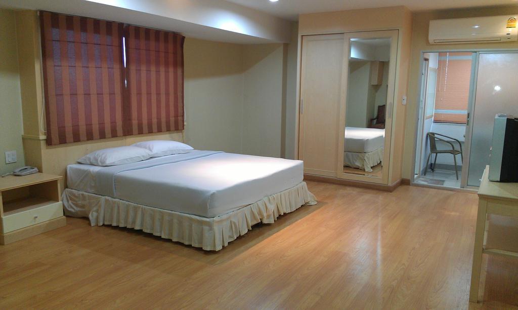 Hotel The Cm Bangkok