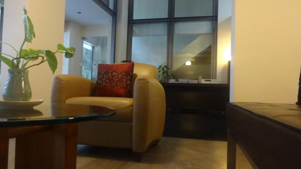 Penginapan Mango Bedroom 2*