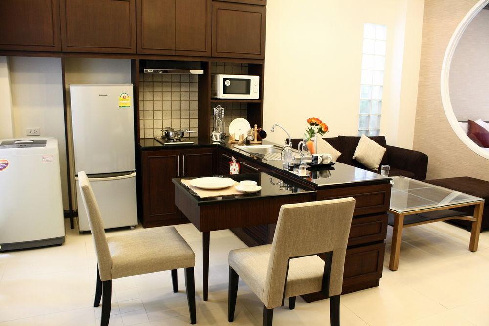 Greenview Ekkamai10