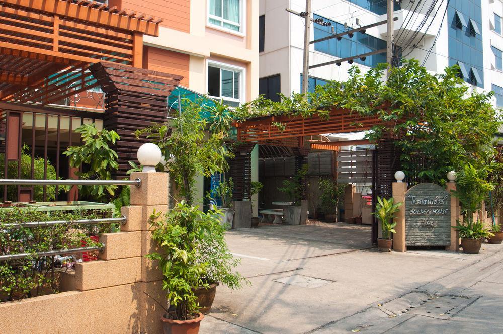 Golden House @ On-nut Station Bangkok