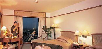 Hotel The Royal City 4*