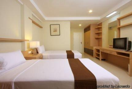 The Platinum Hotel 5*