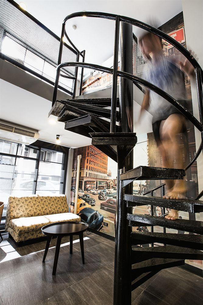 The Blocks Sukhumvit 10 *