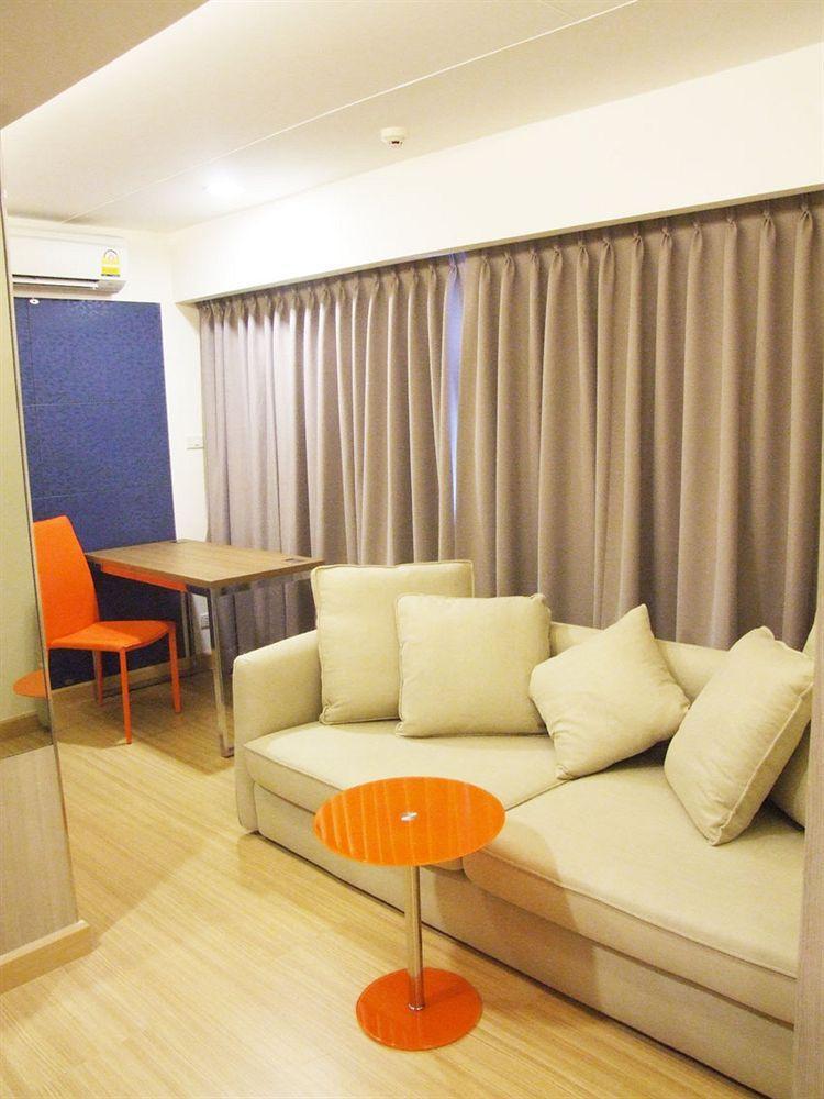 Grand Tower Sathorn Hotel 4*