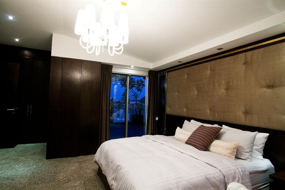 The Celadon 5*