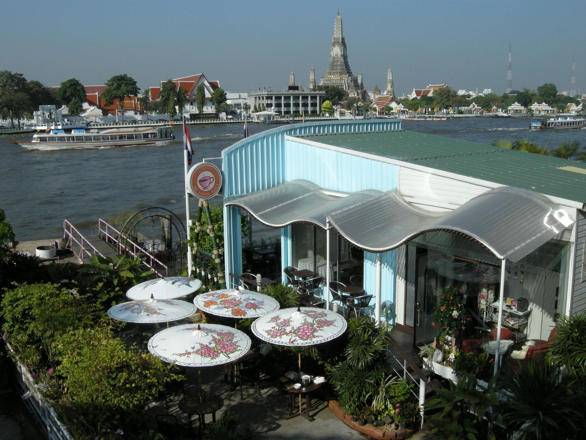 Aurum The River Place 4*