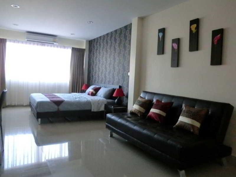 The Mix - Bts Phrakhanong Hotel