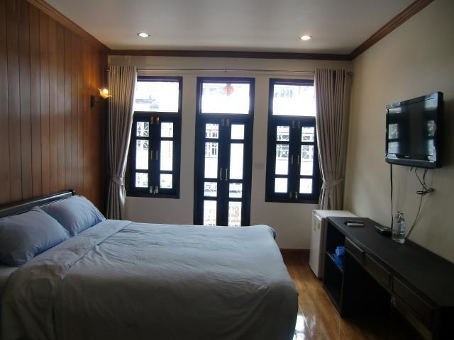 The Royal Thatien Village 2* Banguecoque