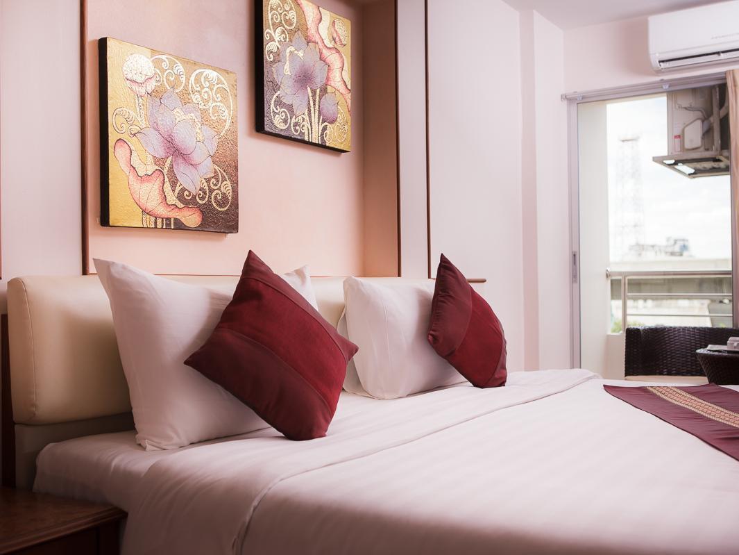 Kc Place Pratunam Hotel 3*