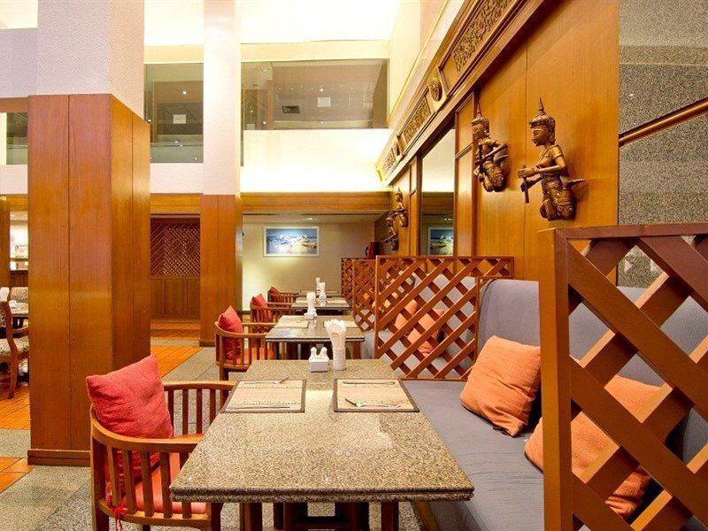 Manhattan 4* Bangkok