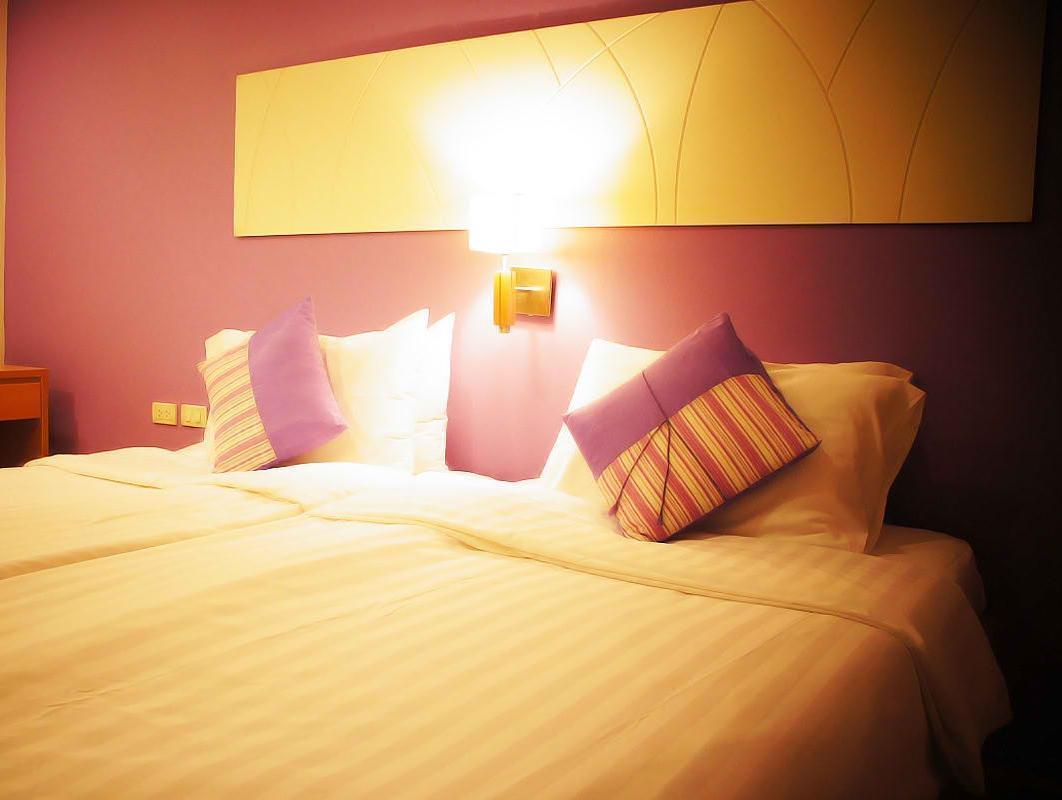 Nantra De Comfort 3*