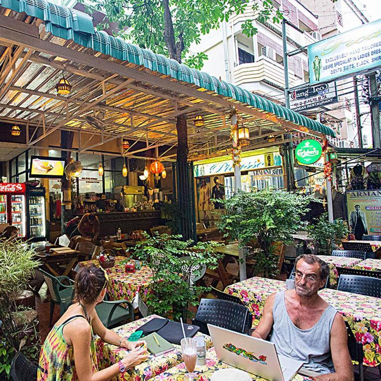 Hotel Four Sons Village Bangkok