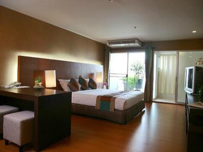 Bu Place Aparthotel 4*