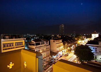 Fortville Hostel Bangkok