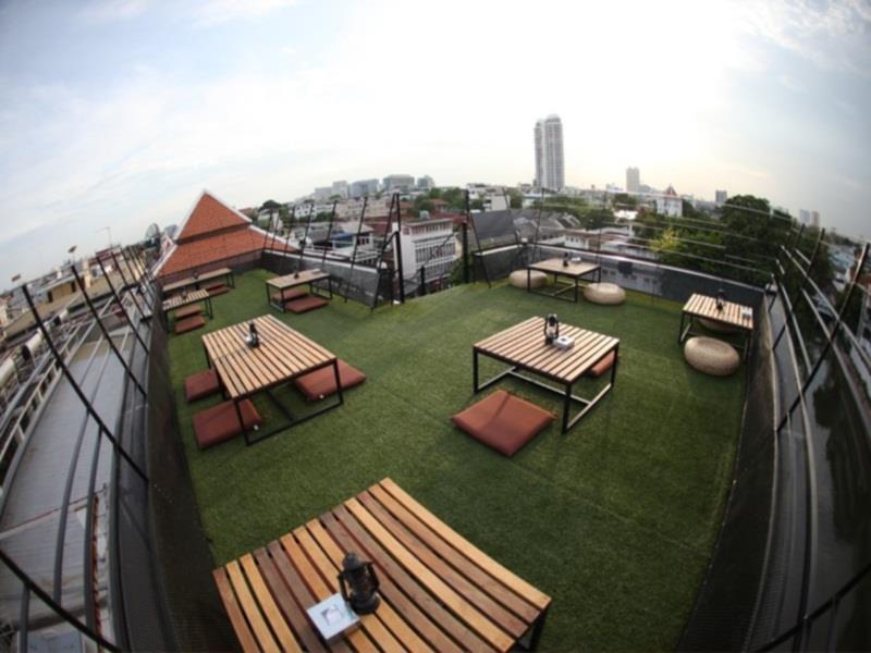 Fortville Hostel